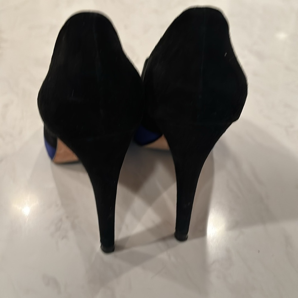 Diane Von Furstenberg Suede Shoes - Picture 4 of 7